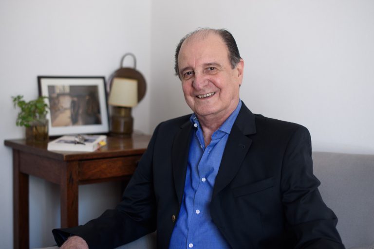 Enrique Escobar Cello fue un cercano colaborador de Arturo Frondizi