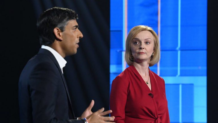 En medio de una crisis económica los conservadores eligen al sucesor de Boris Johnson