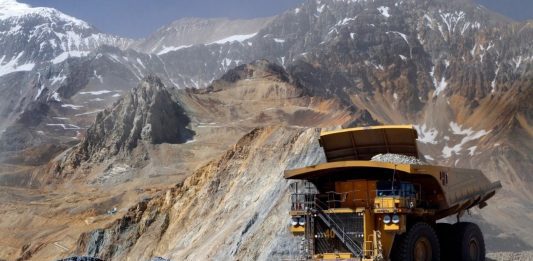 Hoy Argentina tiene un déficit minero para su industria cercano a los 1000 millones de Dólares