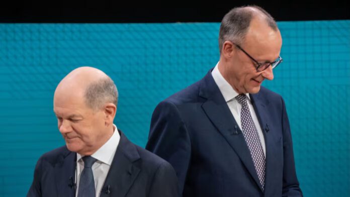 El debate entre el canciller del SPD, Olaf Scholz (izquierda), y su contrincante Friedrich Merz, de la CDU tocó amplios temas: Migración, economía y el crecimiento de la extrema derecha: los ejes de unas elecciones que podrían reconfigurar el poder en Alemania.