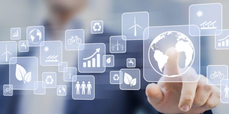 El desarrollo parece ser un horizonte, un objetivo general, un ideal hacia el cual dirigir una política... ¿o puede ser una política concreta? Si es posible concretamente una política de desarrollo, ¿cómo se define?